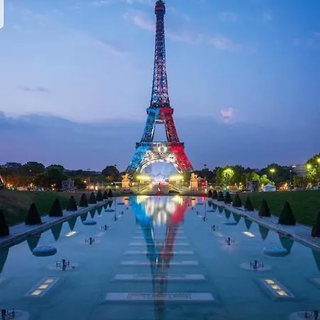 Luxury Loft Champs Elysee 아파트